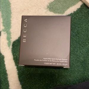 Never used Becca powder
